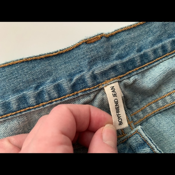 Rag & Bone Distressed Boyfriend Jean size 28 - Picture 6 of 7